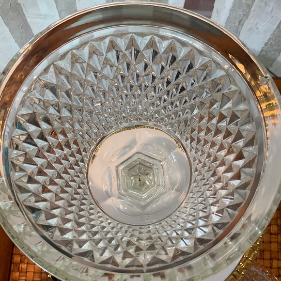 Vintage Large 15-1/2” Indiana Glass Tiara Diamond Point Apothecary Jar - Picture 5 of 13